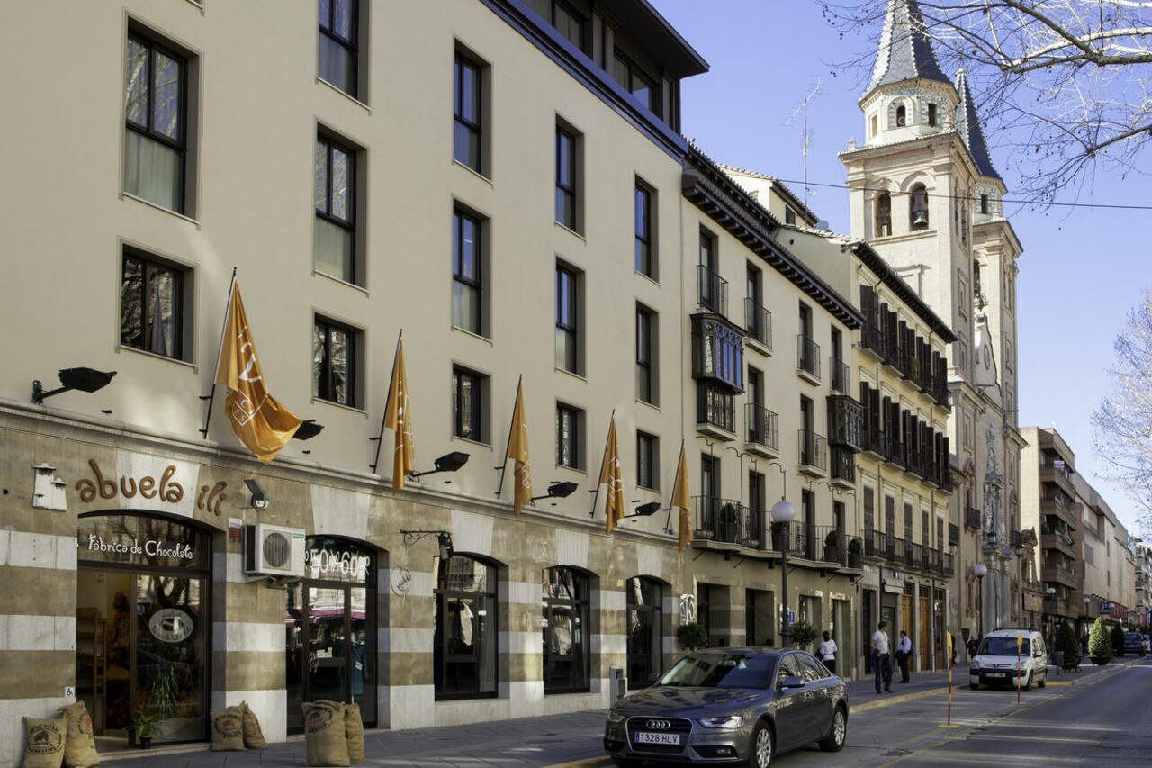 Vincci Albayzin Hotel Granada Bagian luar foto